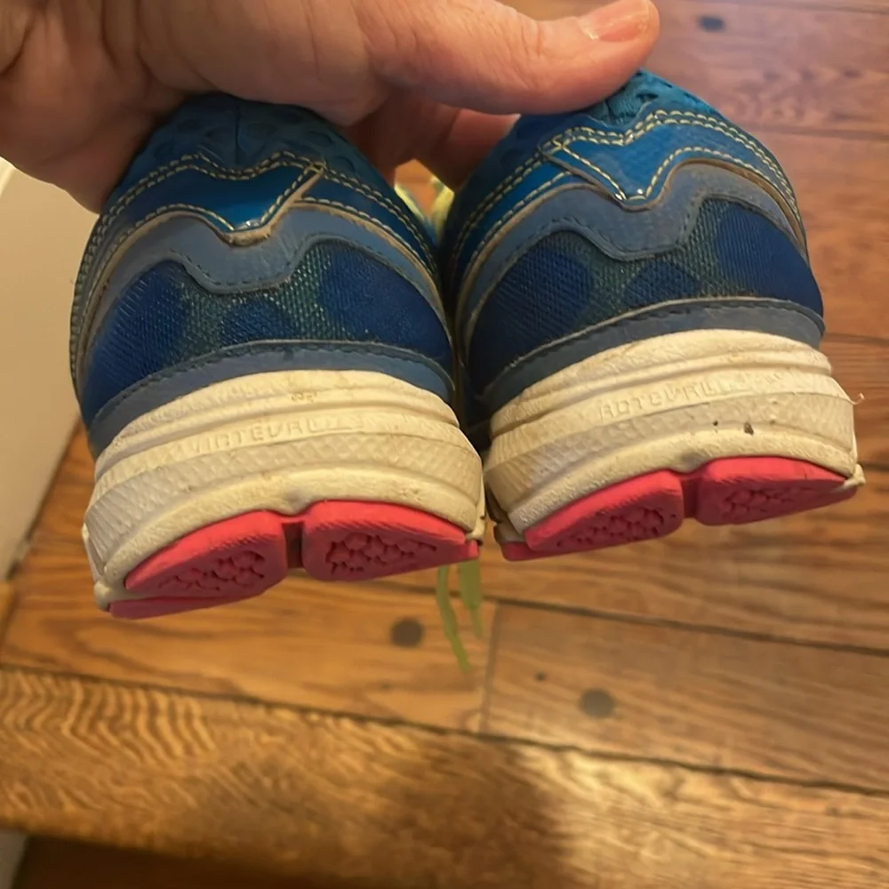 3 for $15 Liquidation Women’s New Balance running 750 v1 size 7.5
